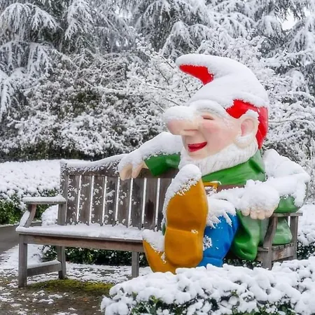 Vakantiestudio Ciney 아파트